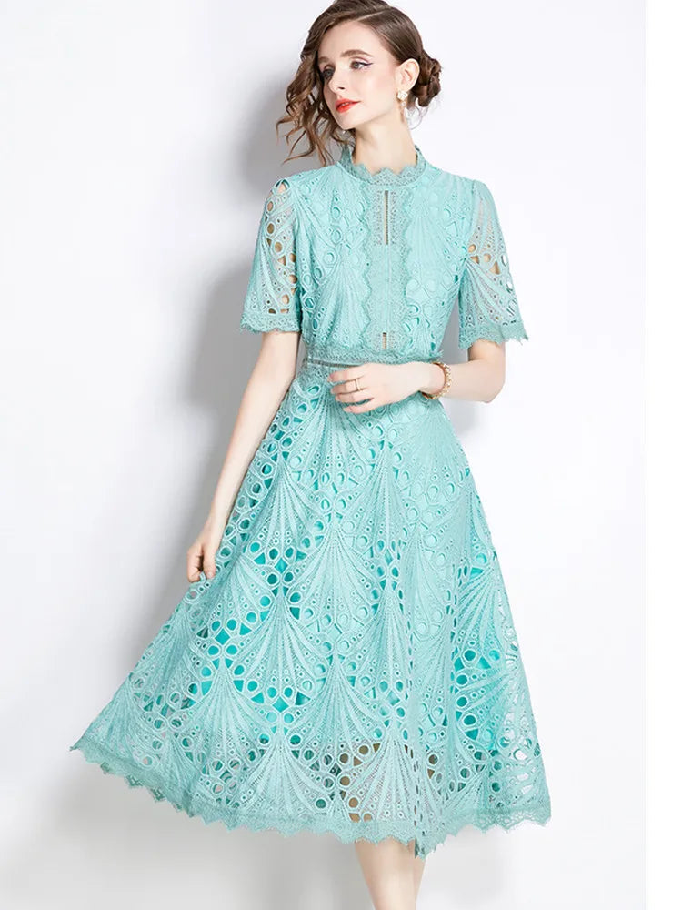 Women's Vintage High-End Lace Hollow-Out Long Dress — Slim Elegant Summer Gown