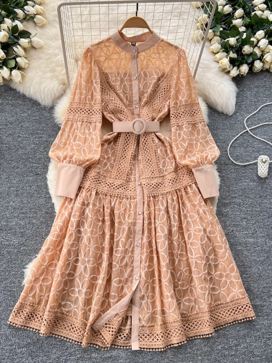 Women's Vintage Court Style Heavy Embroidery Lace Dress — Lantern Sleeve A-Line