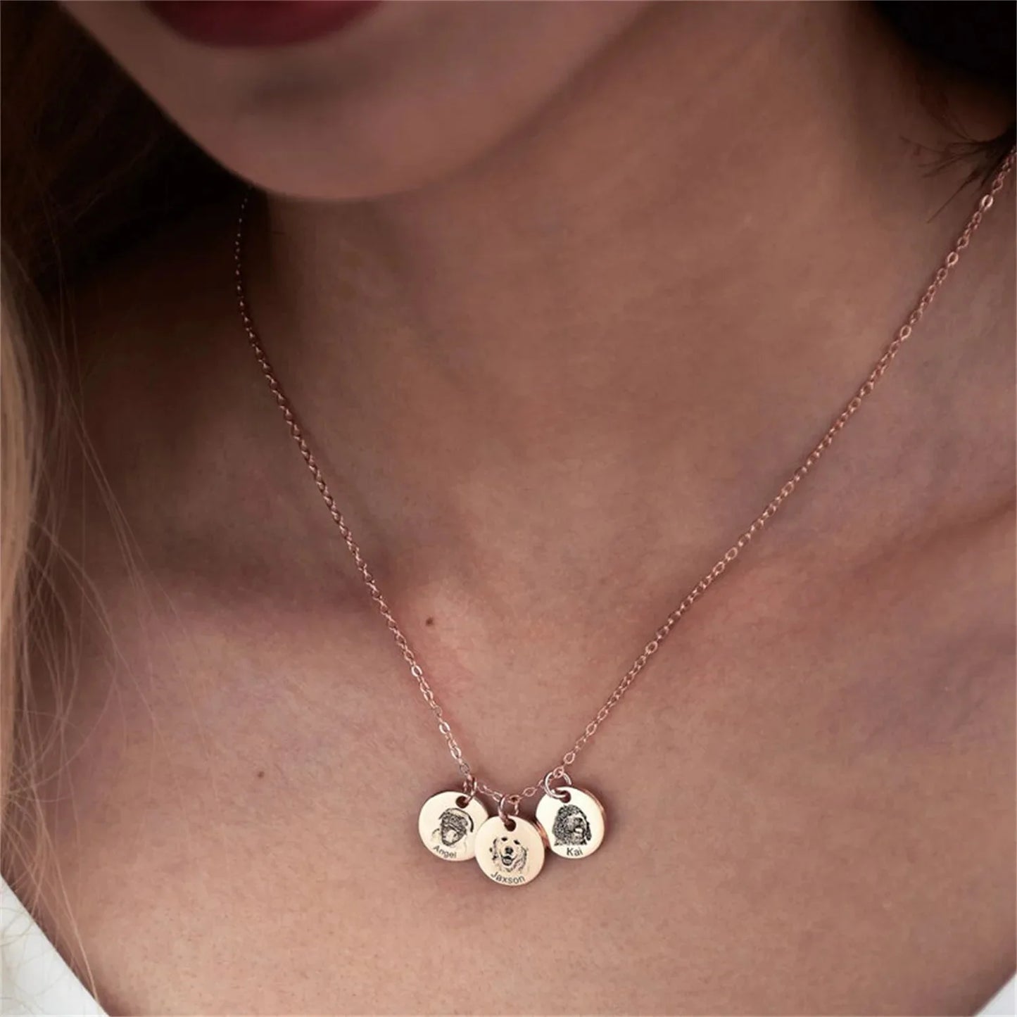Personalized Pet Portrait Necklace — Custom Engraved Disc Pendant for Dog & Cat Lovers