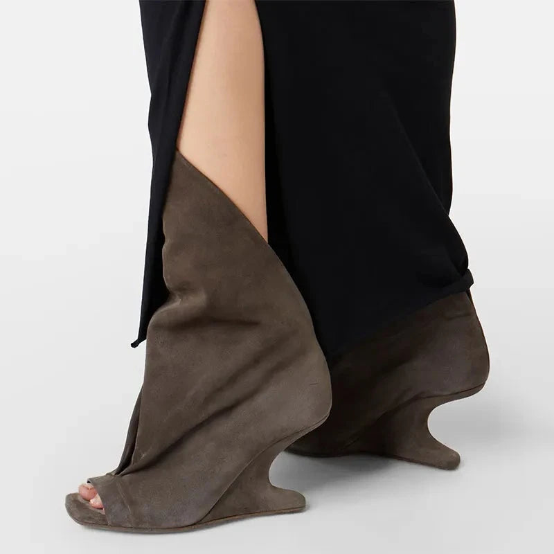 European and American High-quality Trendy Fashion Stage Walking Sleeve Short Boots for Women, Square Toe Open Toe Cool Boots