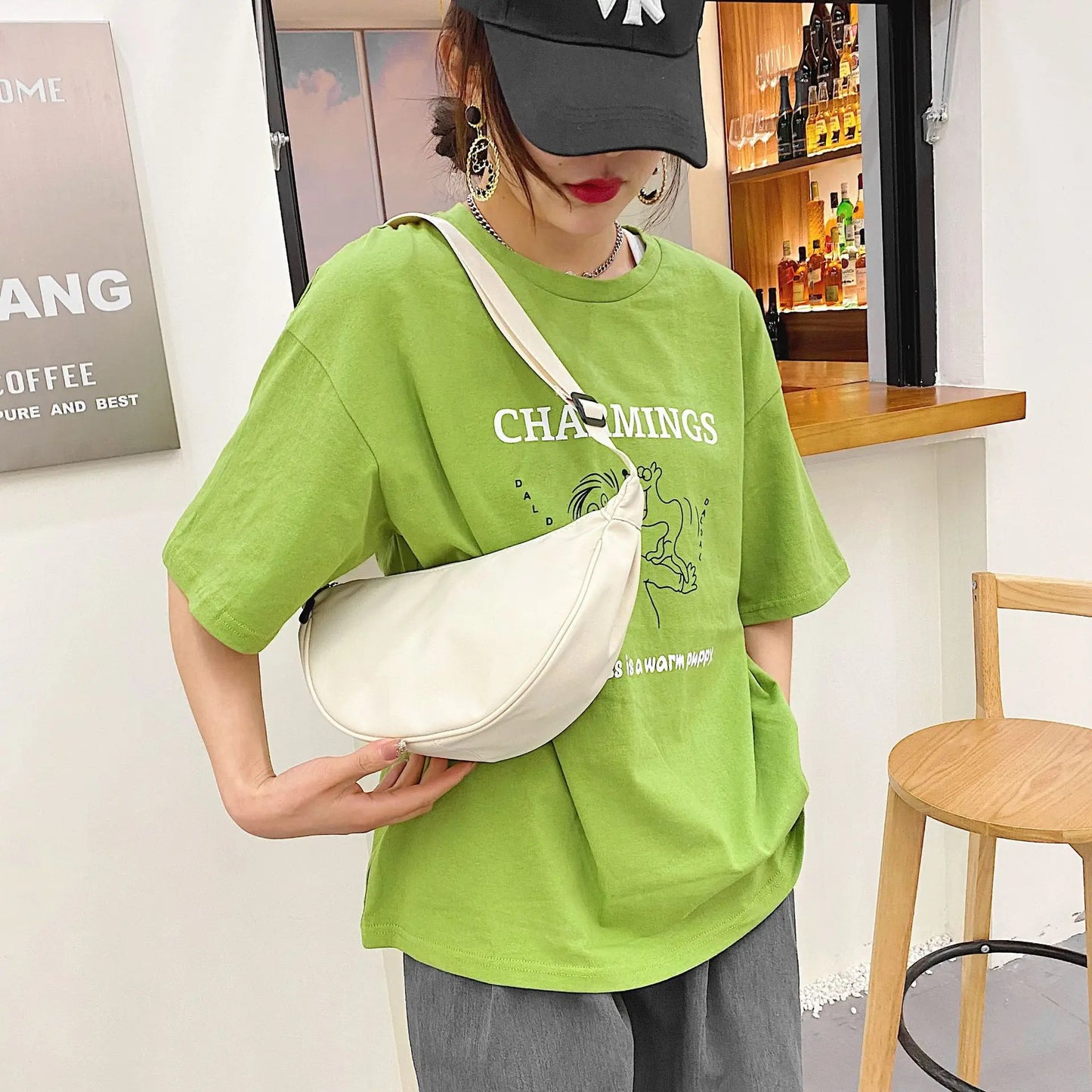 Homefish New Simple and Casual Solid Color Nylon Large Capacity Women's Dumpling Bag Shoulder Bag for Travel and Commuting