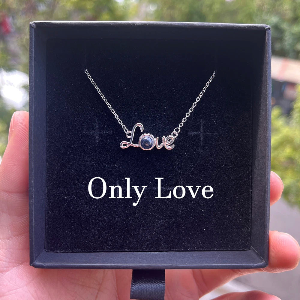 Personalized Photo Projection Necklace – Custom Heart Pendant with Your Picture Inside
