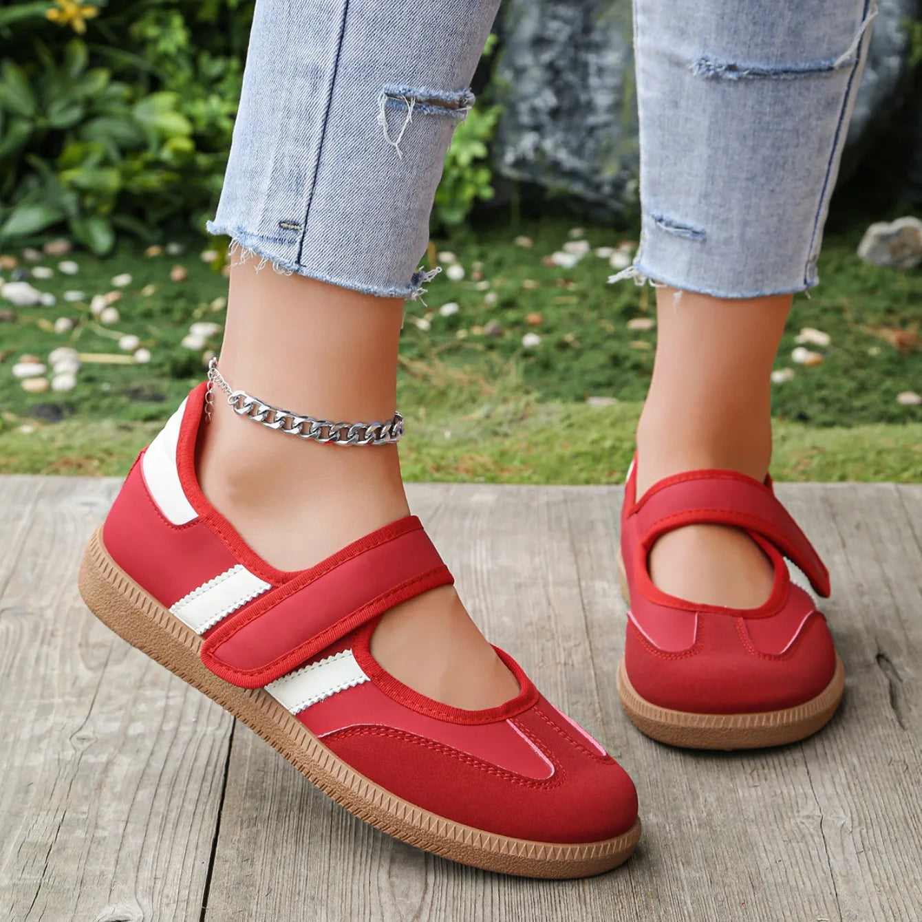 Women's Fashion Sneakers — Soft Sole Casual Loafers for Spring & Autumn