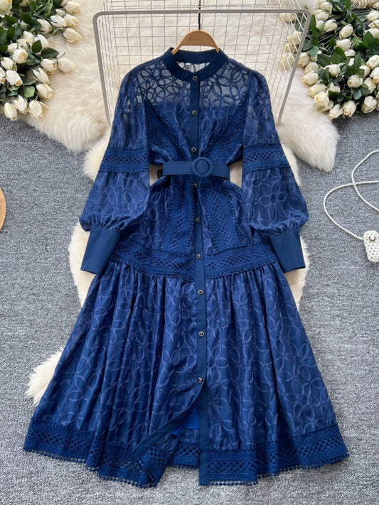 Women's Vintage Court Style Heavy Embroidery Lace Dress — Lantern Sleeve A-Line