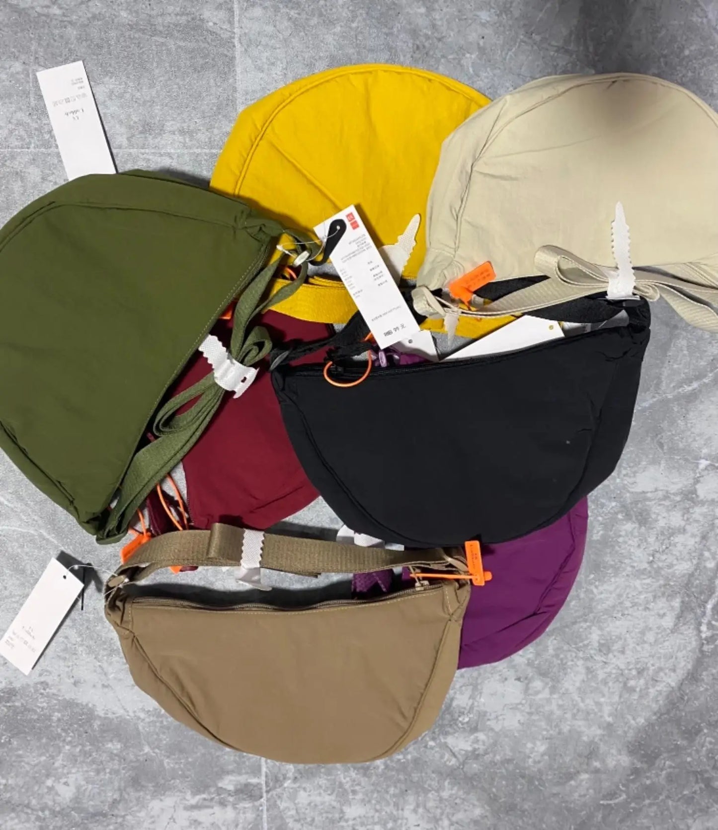 Japanese Style Dumpling Shape Adjustable Lightweight Single Shoulder Bag Underarm Bag Casual Simple Style Unisex Bag