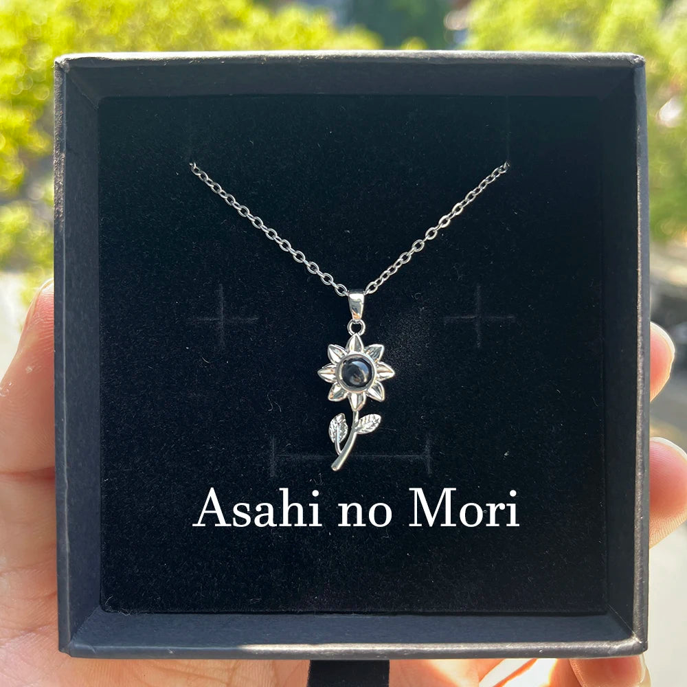 Personalized Photo Projection Necklace – Custom Heart Pendant with Your Picture Inside