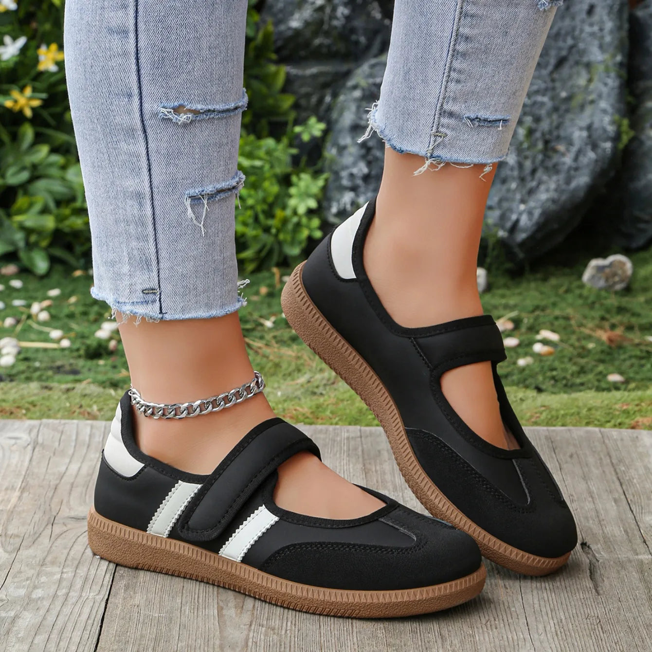 Women's Fashion Sneakers — Soft Sole Casual Loafers for Spring & Autumn