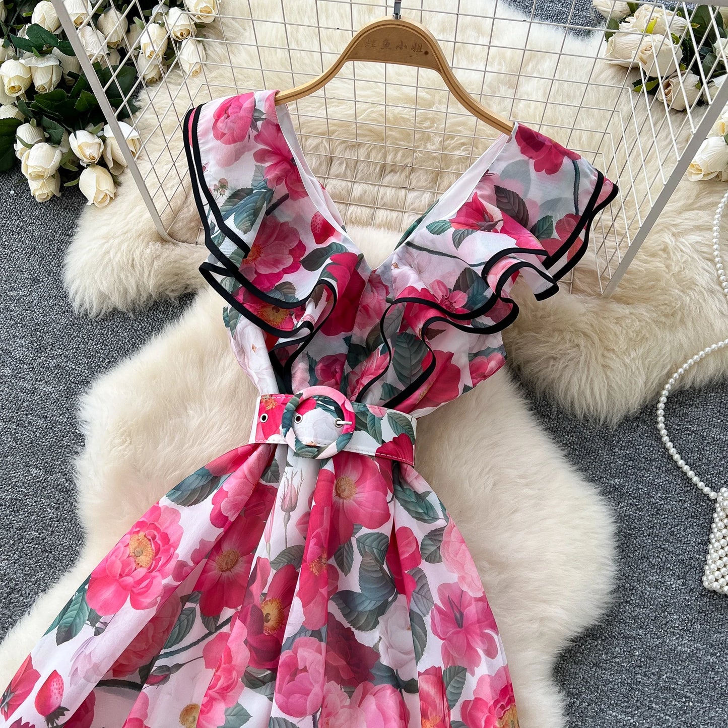Women's French Elegant Sleeveless V-Neck Printed Dress — Ruffled A-Line Beach Boho