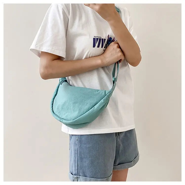 Nylon Hobos Women's Shoulder Dumpling Bag Large Capacity Travel Crossbody Half Moon Bags Outdoor Phone Pouch Handbags Wholesale