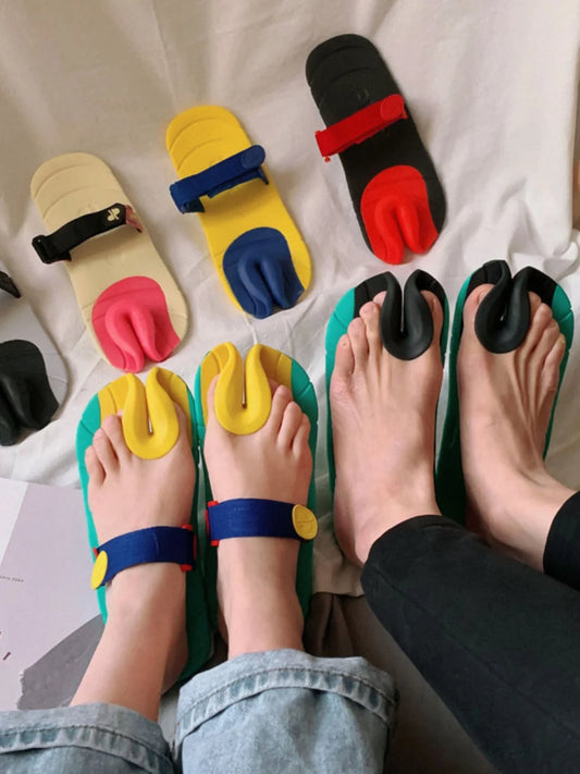 Unisex Comfortable Breathable Toe Separating Slippers Anti-Slip Fashionable Hollow out Design EVA Insole Rubber Outsole