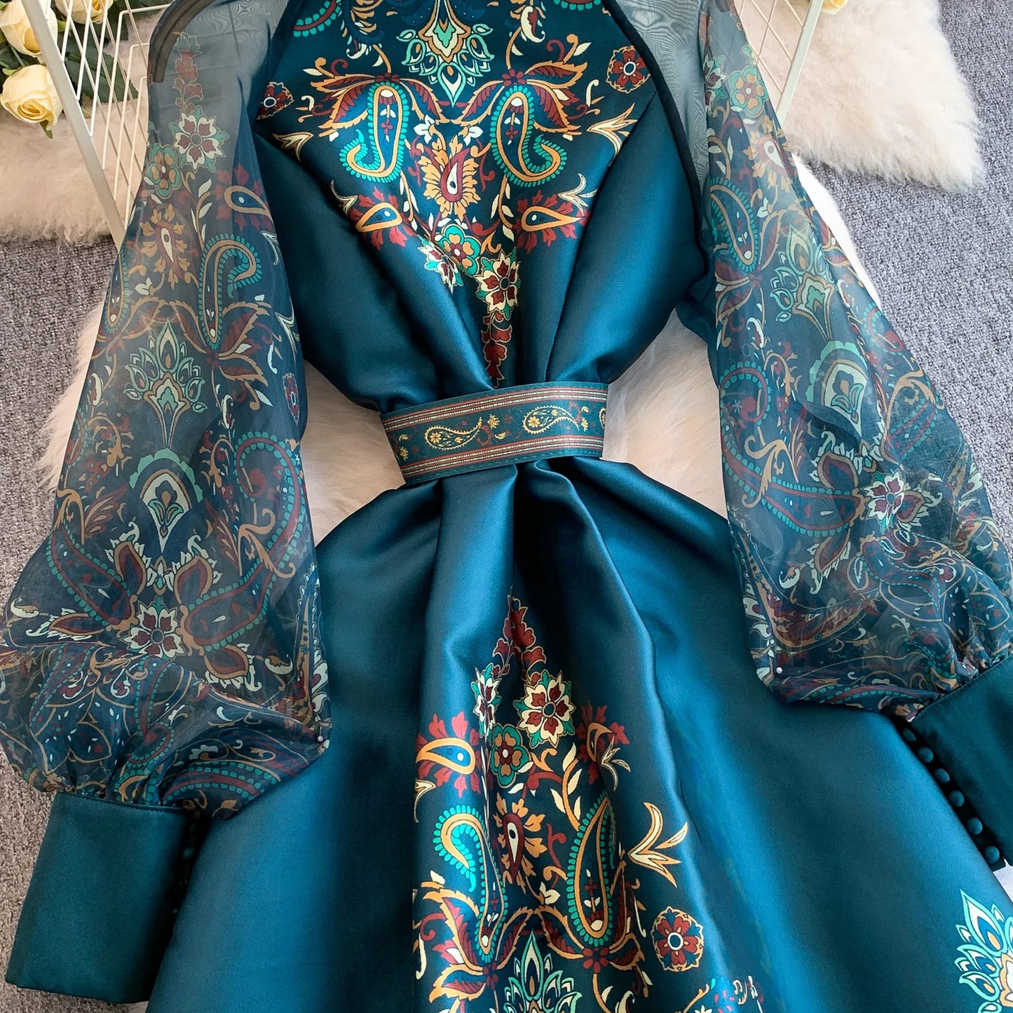 Elegant European Court Style Vintage Mesh Splice Print Lantern Sleeve Long Dress Women's Waist Cinching Slimming Maxi Gown