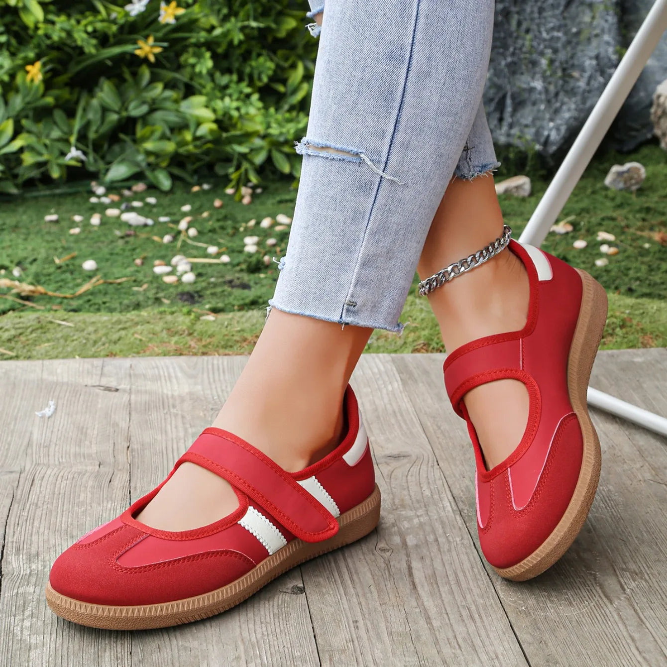 Women's Fashion Sneakers — Soft Sole Casual Loafers for Spring & Autumn