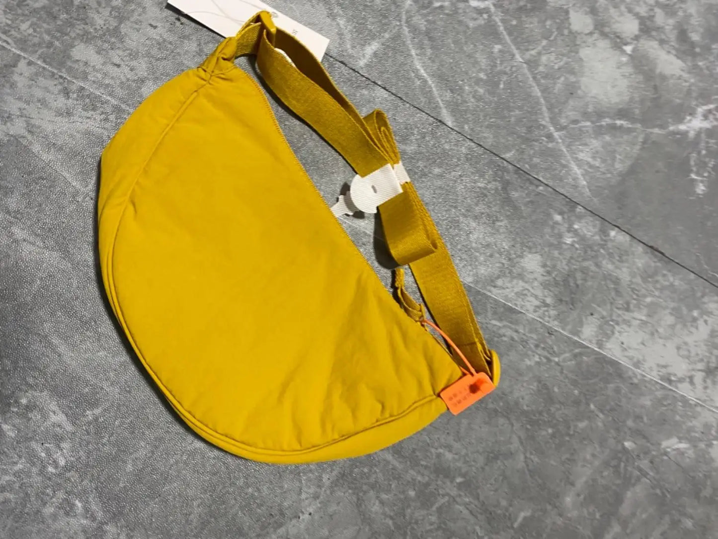 Japanese Style Dumpling Shape Adjustable Lightweight Single Shoulder Bag Underarm Bag Casual Simple Style Unisex Bag