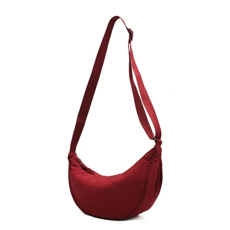 New Simple and Casual Solid Color Nylon Large Capacity Women's Dumpling Bag Shoulder Bag for Travel and Commuting