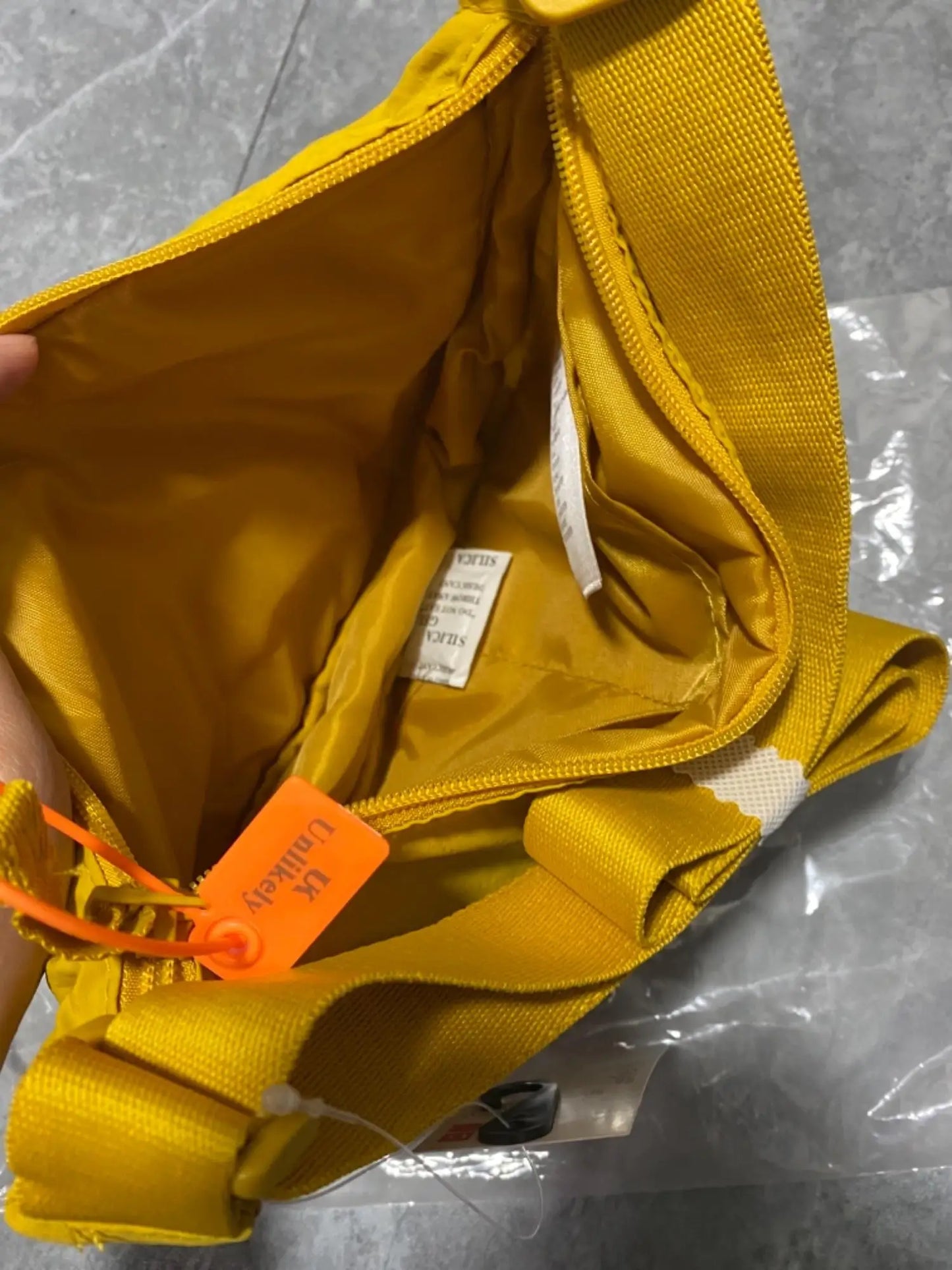 Japanese Style Dumpling Shape Adjustable Lightweight Single Shoulder Bag Underarm Bag Casual Simple Style Unisex Bag