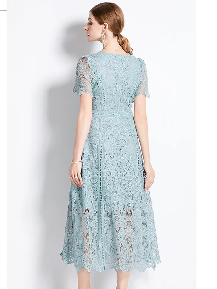 Women's Vintage High-End Lace Hollow-Out Long Dress — Slim Elegant Summer Gown