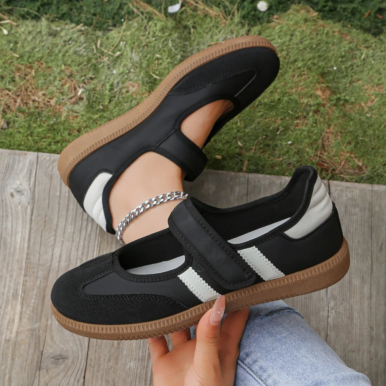 Women's Fashion Sneakers — Soft Sole Casual Loafers for Spring & Autumn