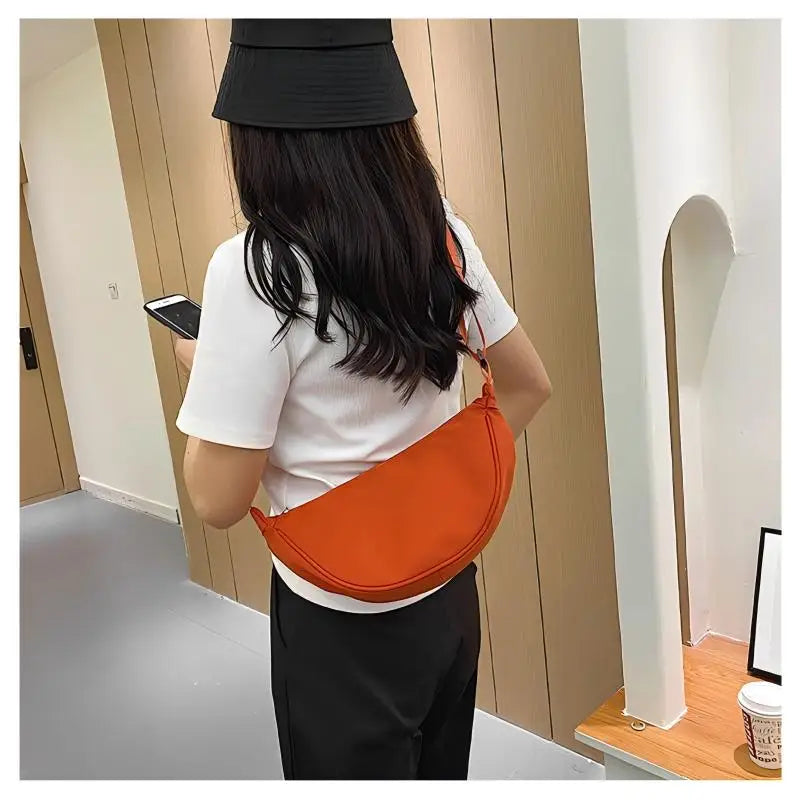 Homefish New Simple and Casual Solid Color Nylon Large Capacity Women's Dumpling Bag Shoulder Bag for Travel and Commuting