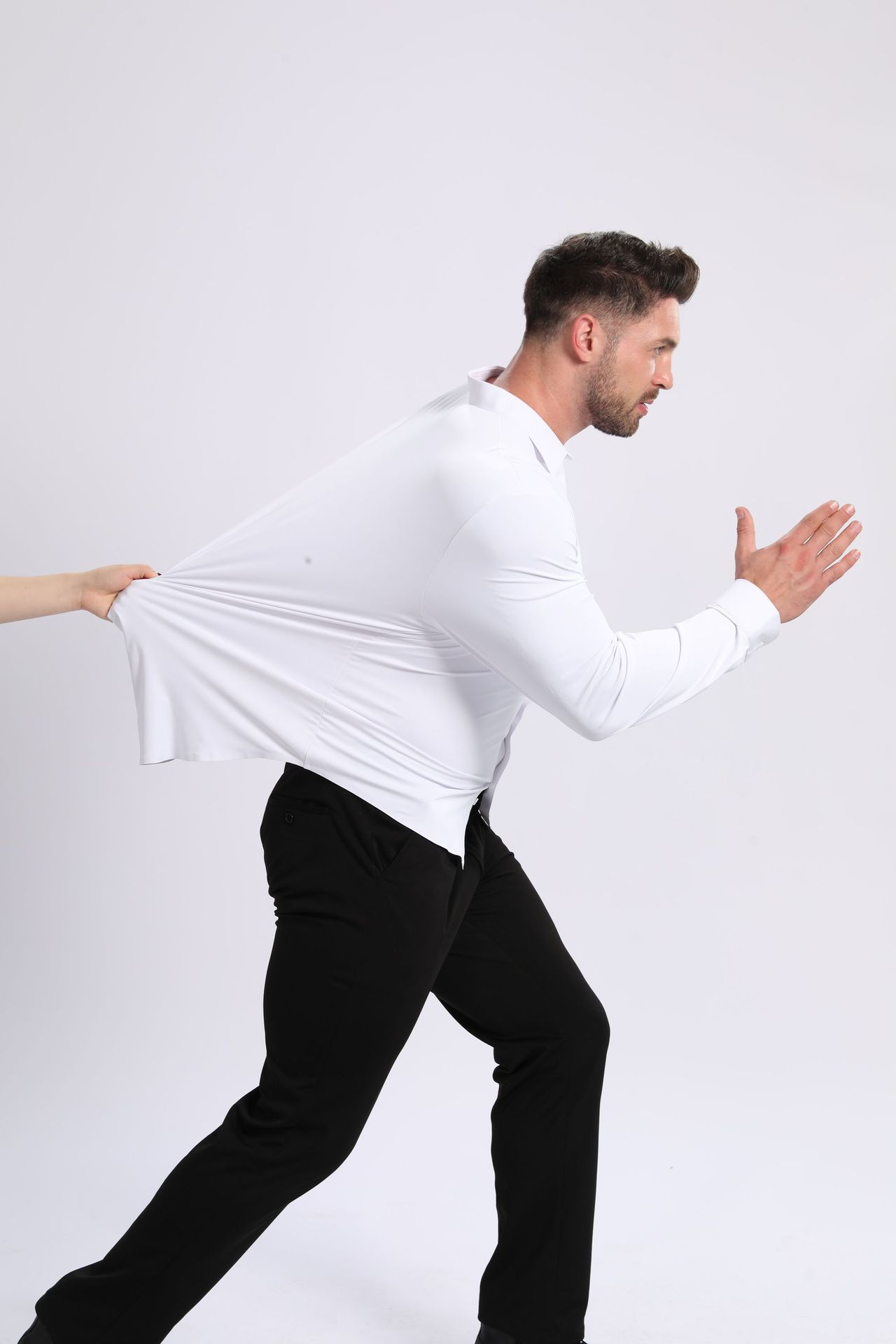 Camisa fresca de tacto sedoso y resistente a las arrugas, talla grande