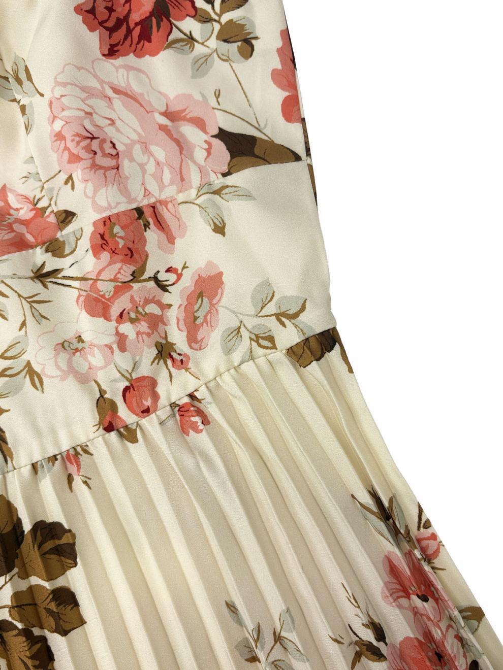 Elegant Floral Pleated Midi Dress — Square Neck Ruffle Sleeveless Party Gown